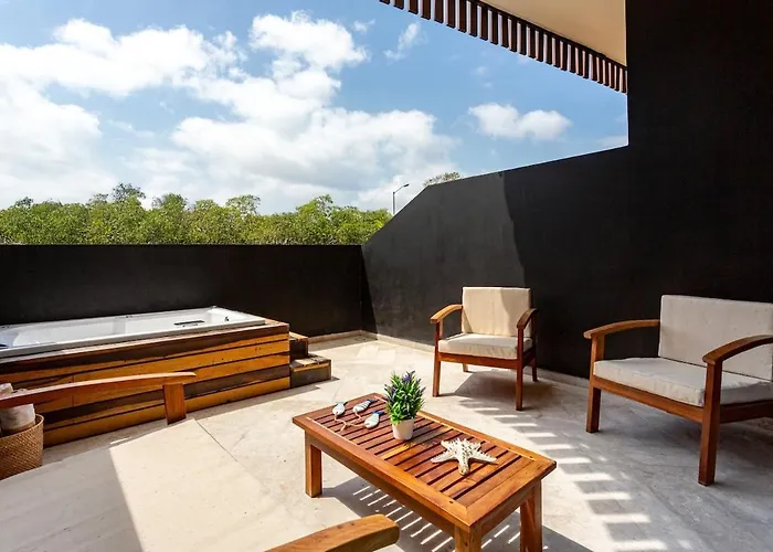 Apartment Luxury Steps From Rooftop Ocean Views Private Jacuzzi Cenotes & Ruins Tulum