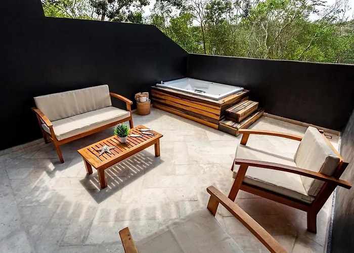 Luxury Steps From Rooftop Ocean Views Private Jacuzzi Cenotes & Ruins Apartment Tulum