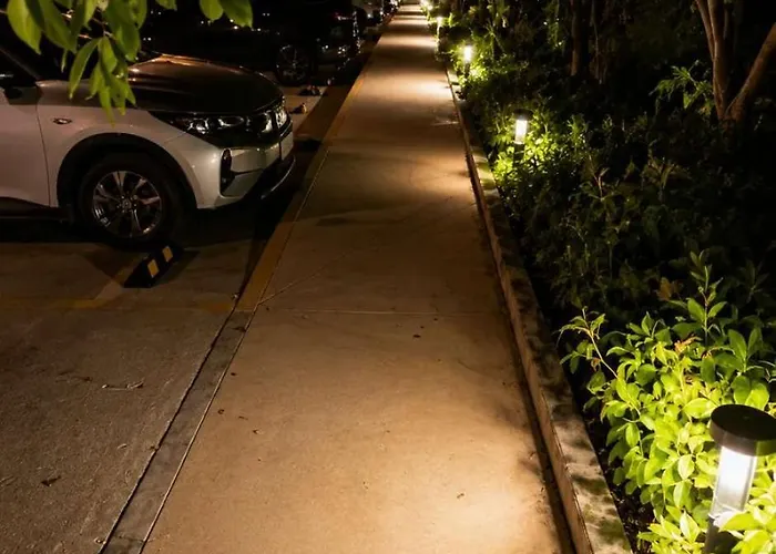 Apartment Luxury Steps From Rooftop Ocean Views Private Jacuzzi Cenotes & Ruins *